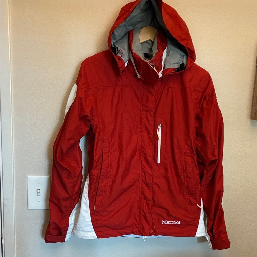 Marmot Men's Vibrant Red and White Performance Jacket